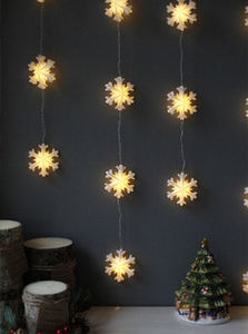 크리스마스 눈꽃결정 전구 (웜,칼라,백색) 줄 가렌드 벽장식 벽꾸미기 트리장식